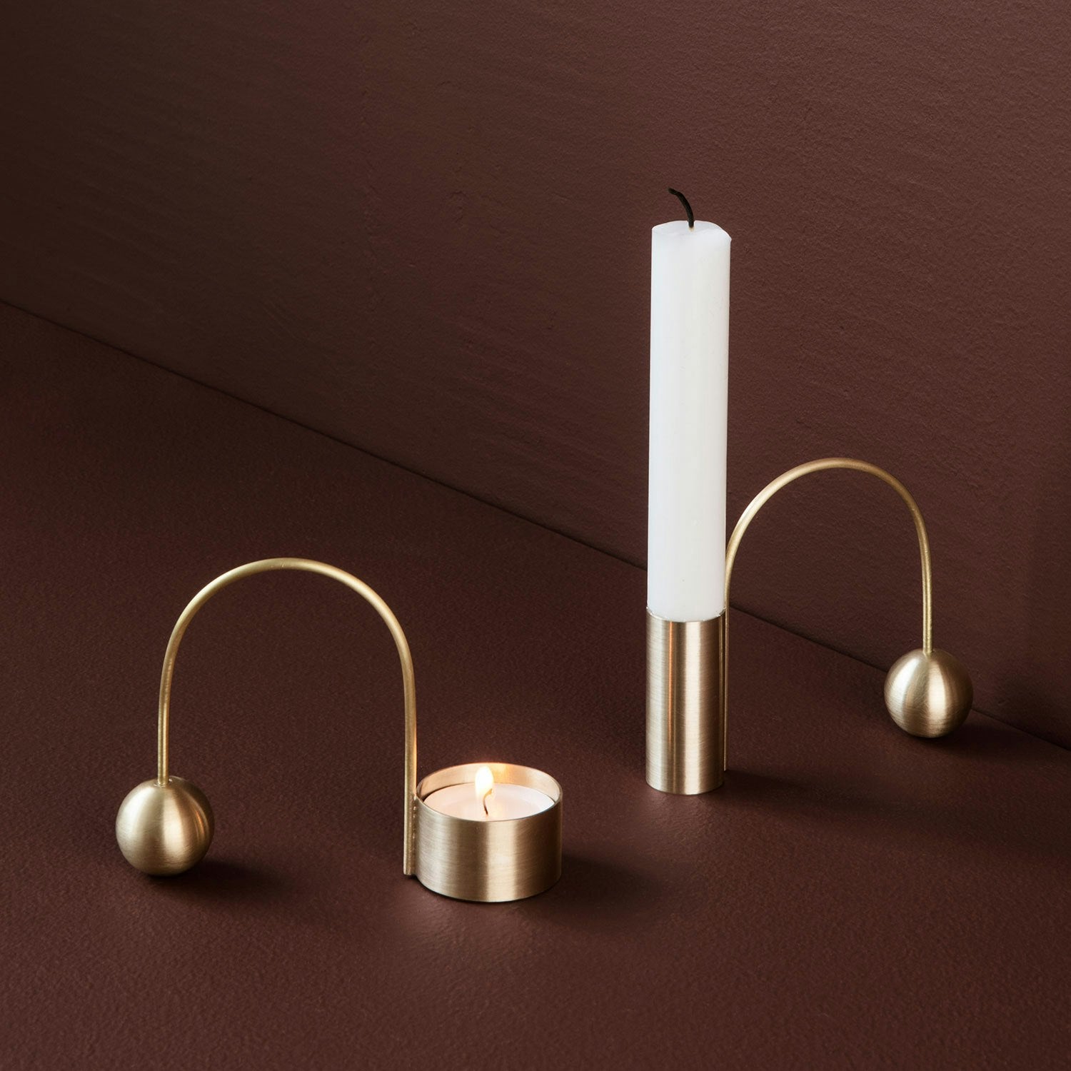 Ferm LIVING Balance Kerzenständer, Messing