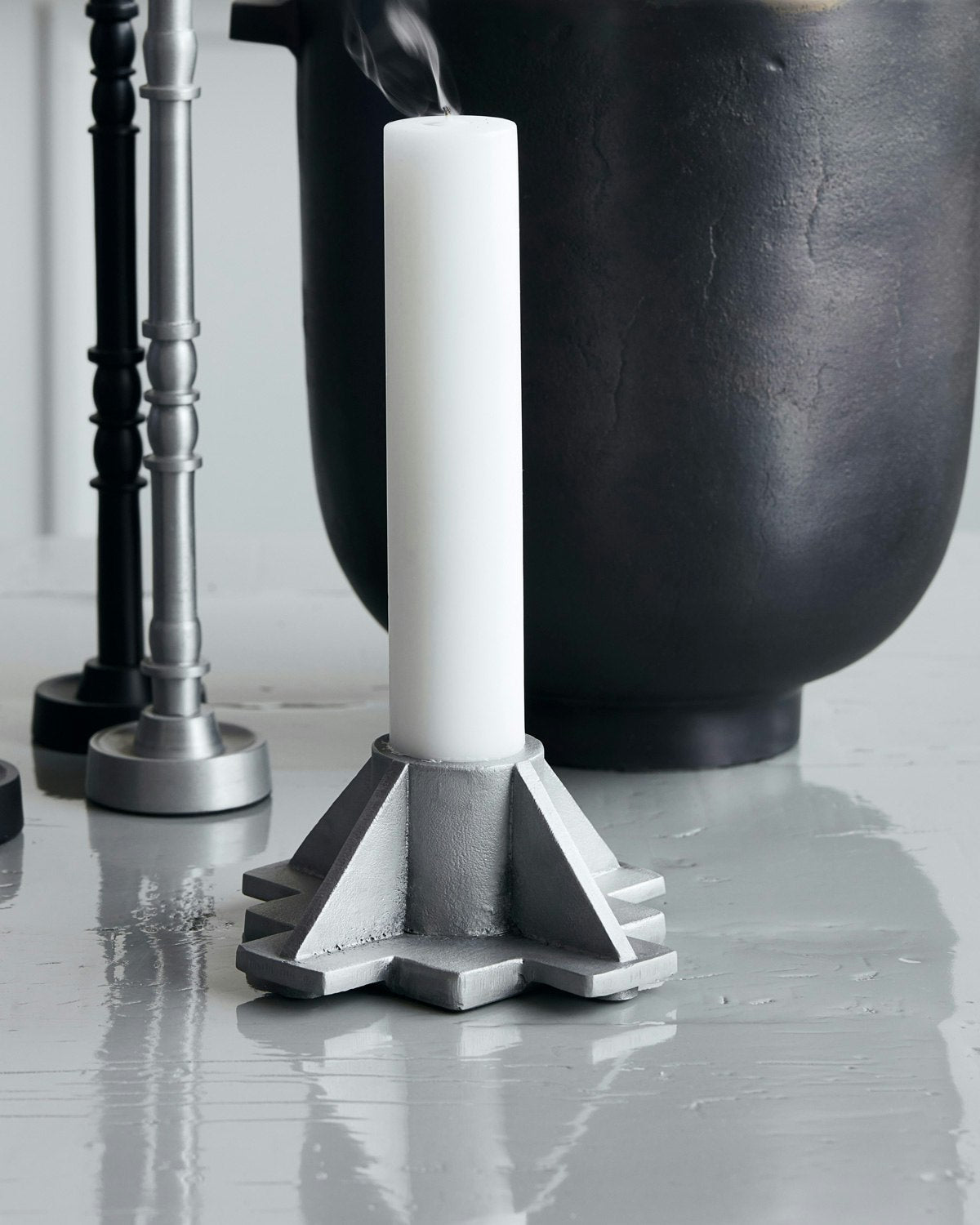 House Doctor Castle Kerzenständer Antik Aluminium, 15x15 Cm