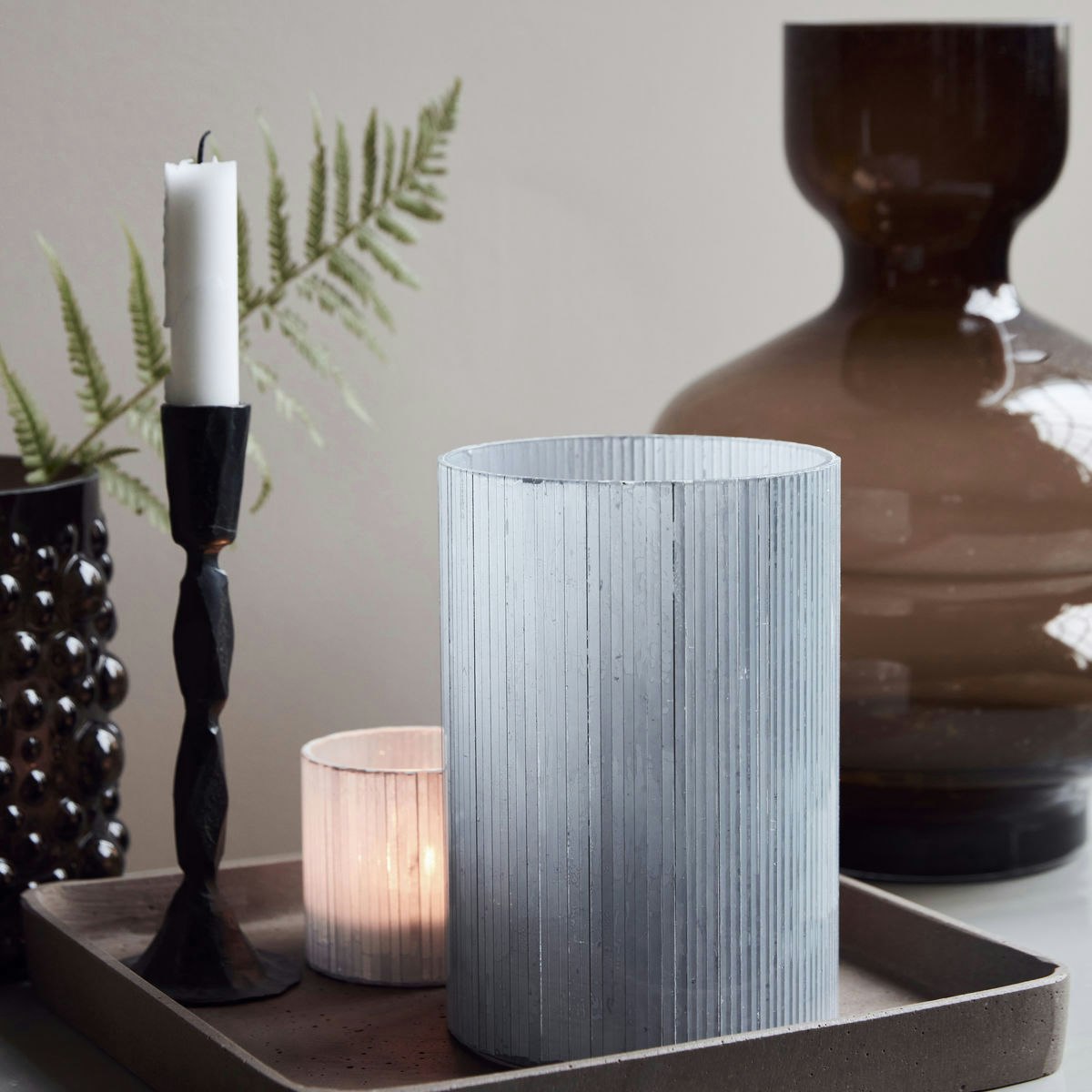 House Doctor Mirr Kerzenständer Frost Grey H19 Cm