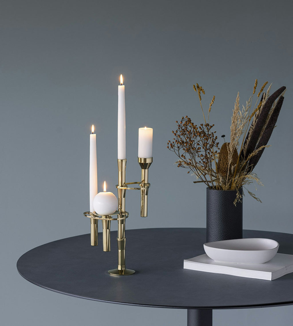LIND DNA Lind Curve Tray Kerzenständer, Gold