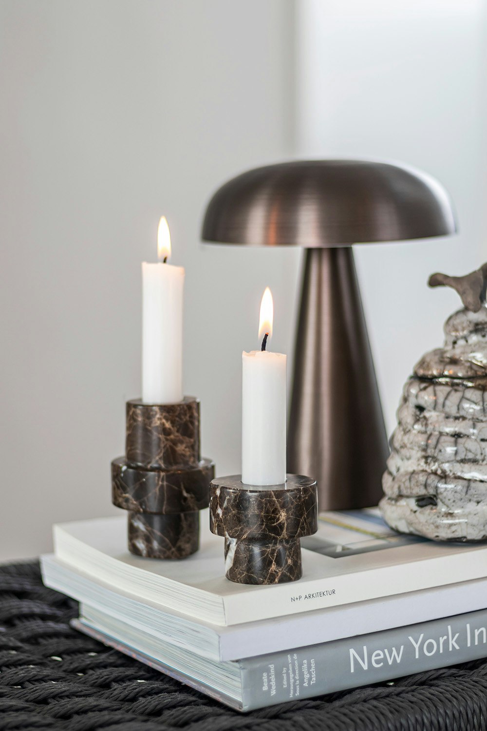 Mette Ditmer Marble Kerzenhalter Klein, Braun