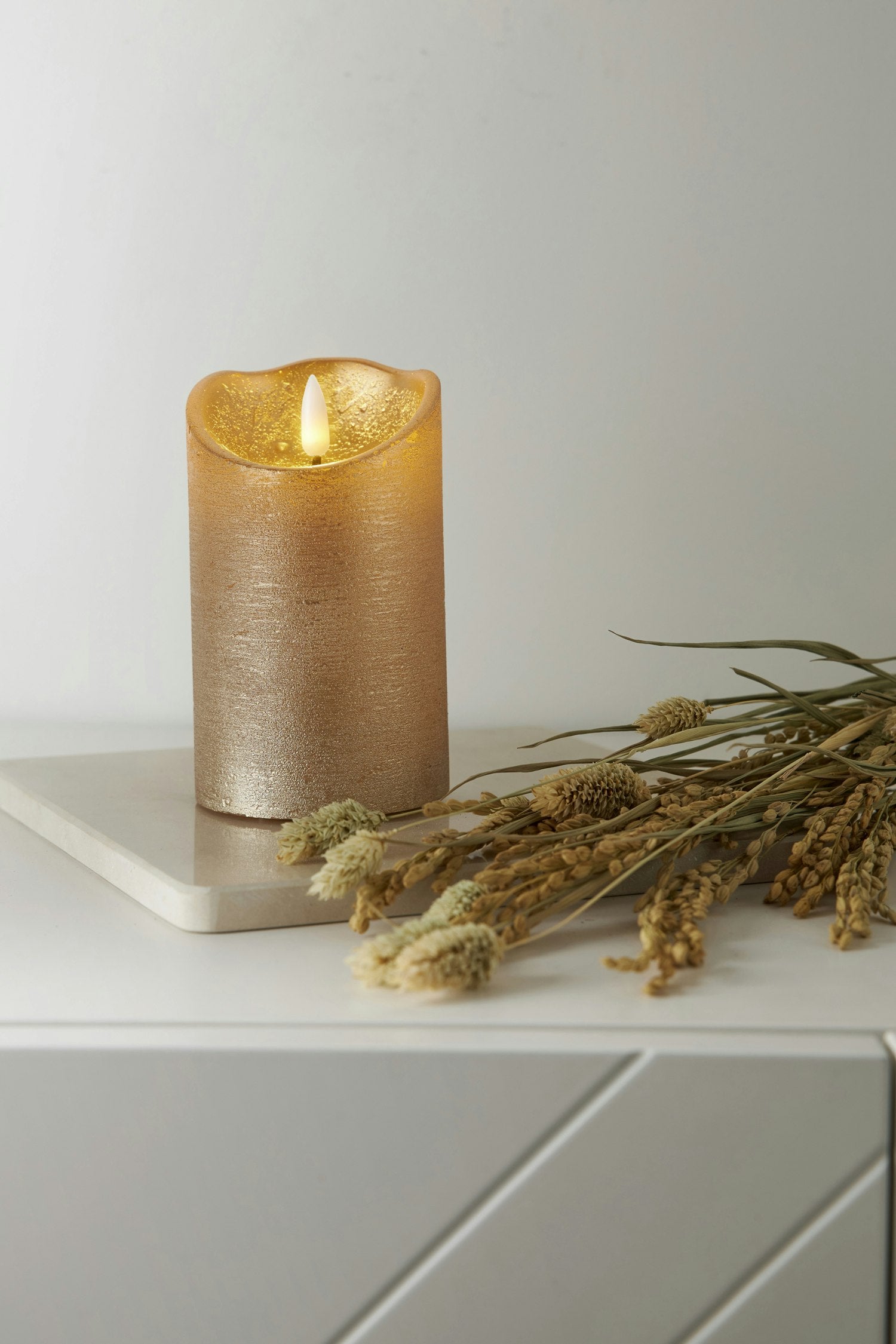 Star Trading Flamme Rustic LED Stumpenkerze Gold, 12 Cm
