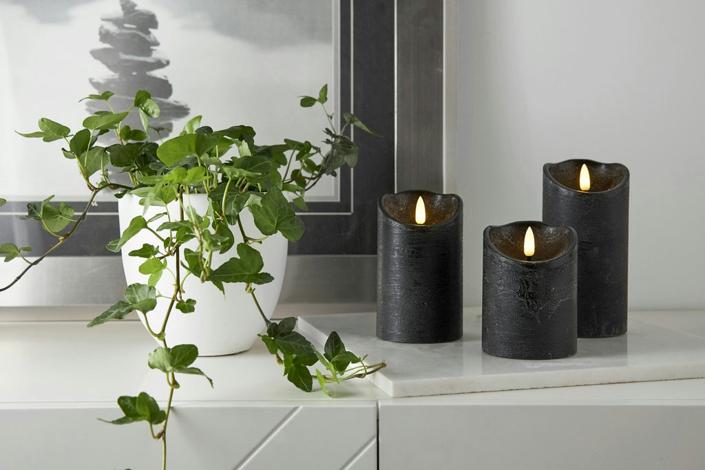 Star Trading Flamme Rustic LED Stumpenkerze Schwarz, 12 Cm