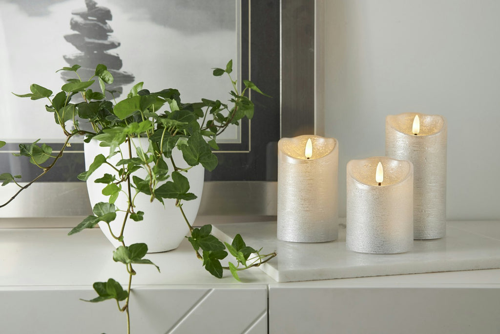 Star Trading Flamme Rustic LED Stumpenkerze Silber, 10 Cm