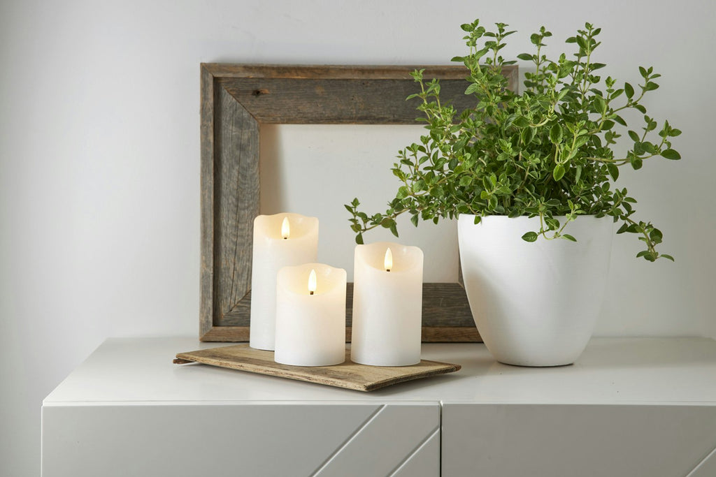 Star Trading Flamme Rustic LED Stumpenkerze Weiß, 12 Cm