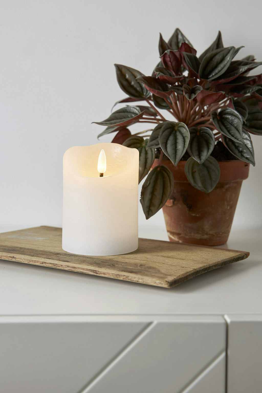Star Trading Flamme Rustic LED Stumpenkerze Weiß, 10 Cm