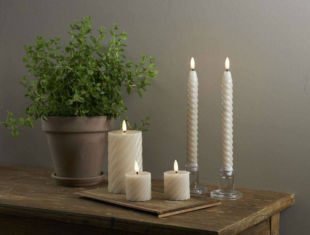 Star Trading Flamme Swirl LED Antike Kerze 25 Cm 2-er Set, Beige