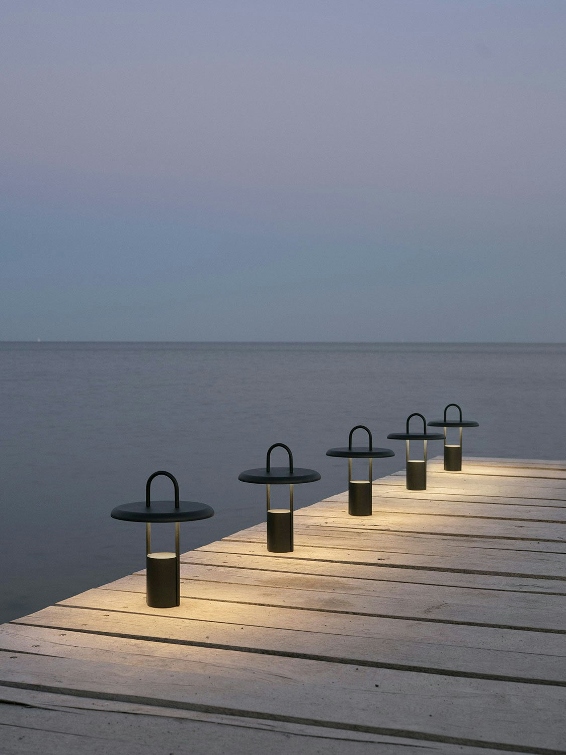 Stelton Pier Led-Lampe Tragbar 25 Cm, Schwarz